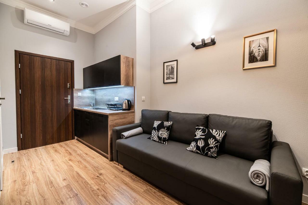 Lubomirskiego 23 Residence - Great Location, 10 Min To Main Square By Foot, Right Next To Main Rail And Bus Station Krakau Buitenkant foto