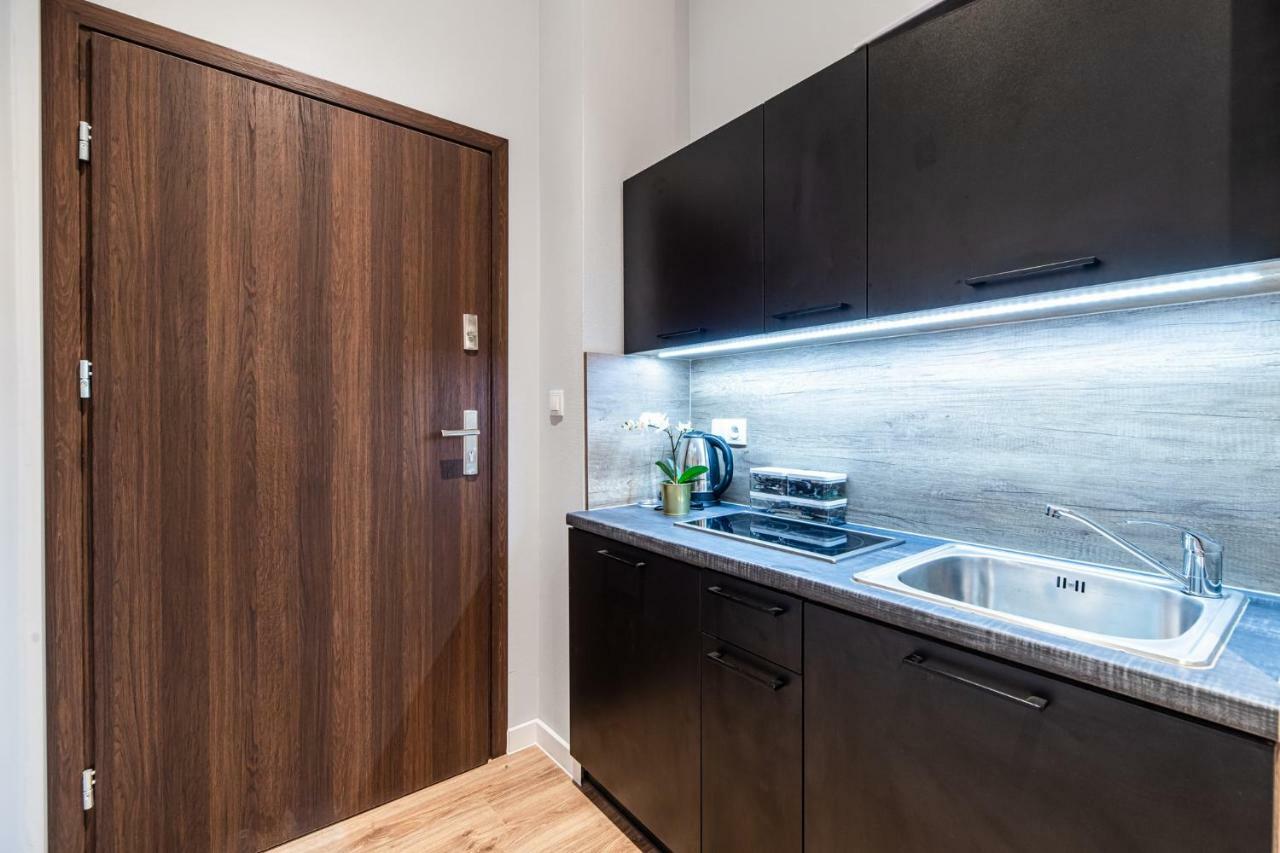 Lubomirskiego 23 Residence - Great Location, 10 Min To Main Square By Foot, Right Next To Main Rail And Bus Station Krakau Buitenkant foto