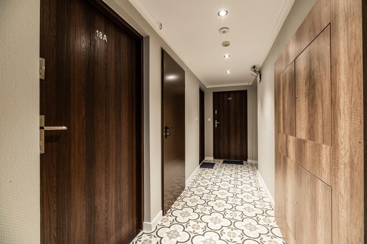 Lubomirskiego 23 Residence - Great Location, 10 Min To Main Square By Foot, Right Next To Main Rail And Bus Station Krakau Buitenkant foto