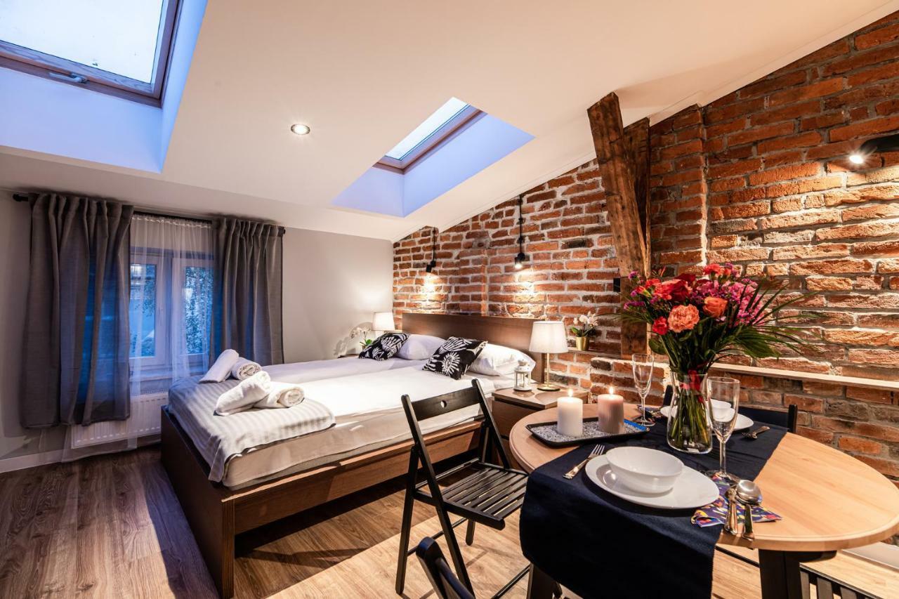 Lubomirskiego 23 Residence - Great Location, 10 Min To Main Square By Foot, Right Next To Main Rail And Bus Station Krakau Buitenkant foto