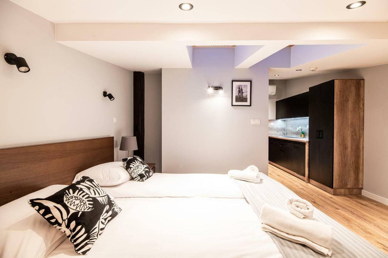 Lubomirskiego 23 Residence - Great Location, 10 Min To Main Square By Foot, Right Next To Main Rail And Bus Station Krakau Buitenkant foto